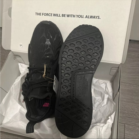 ✨Host pick✨Adidas limited NMD R1 Star Wars X Nanzuka X Black Sneakers - Picture 6 of 10
